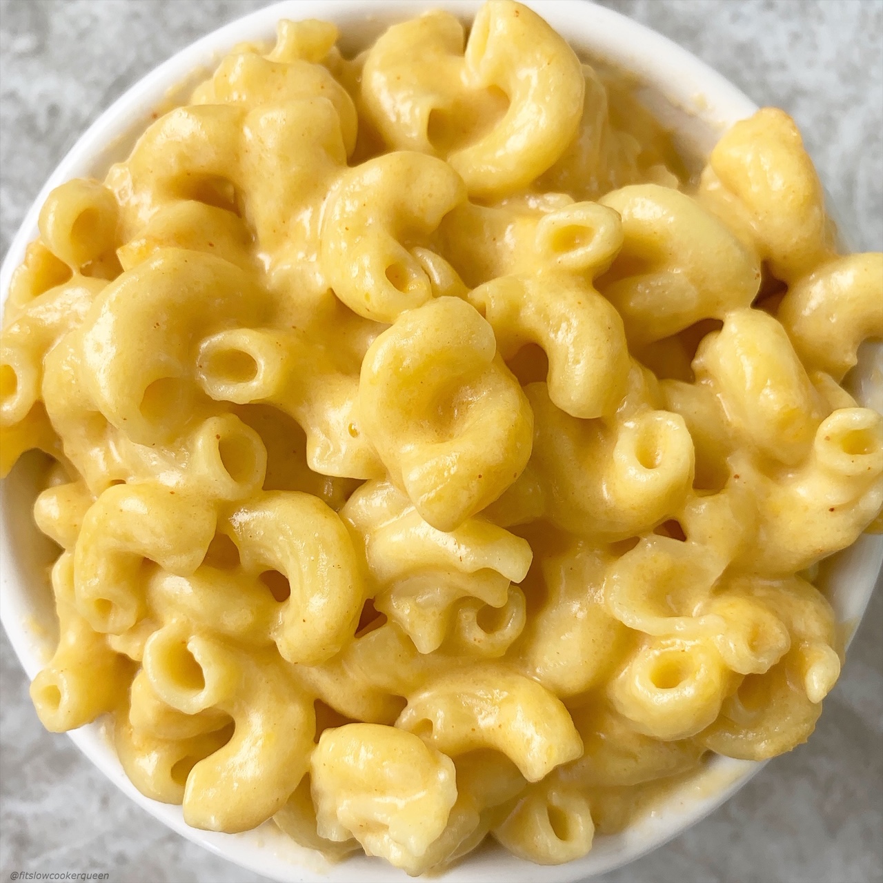 This mac & cheese recipe only uses a few ingredients one of which is uncooked macaroni elbow. Make this easy comfort food in your slow cooker.