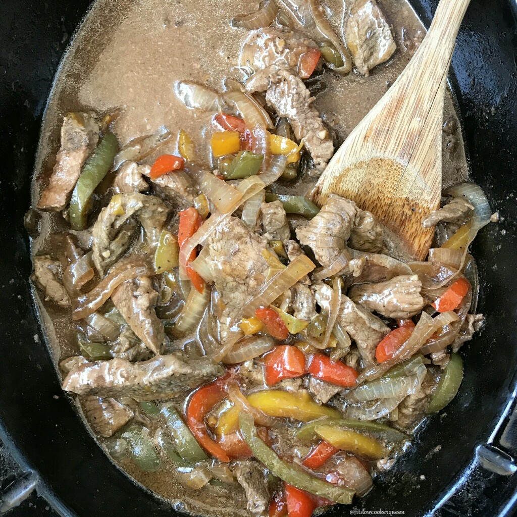 Pepper steak made healthy! This easy slow cooker version of a Chinese-American classic is both paleo and whole30 yet still packed with flavor.
