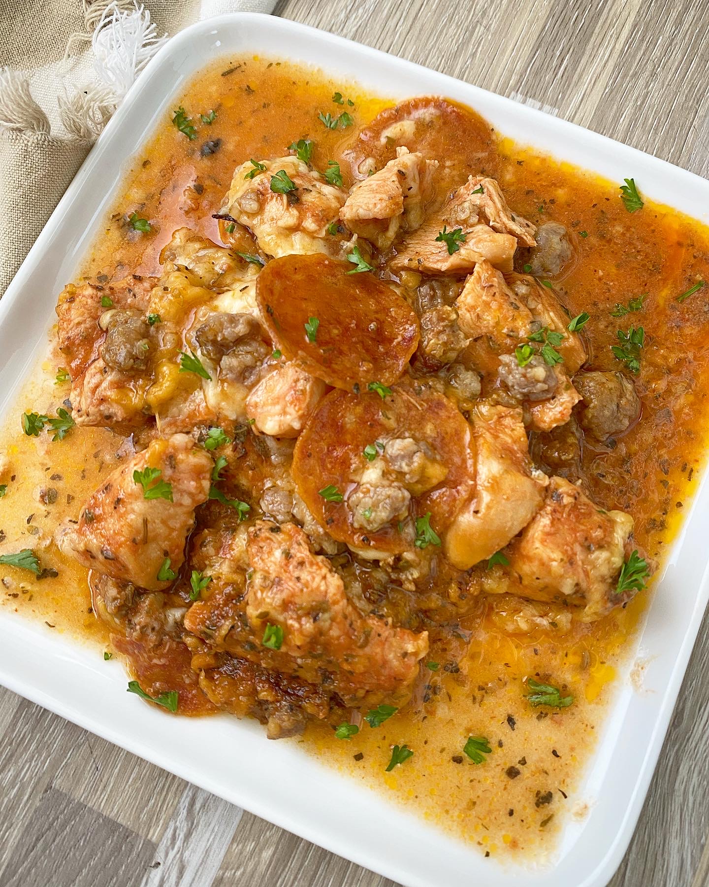 Slow Cooker Pizza Chicken + VIDEO