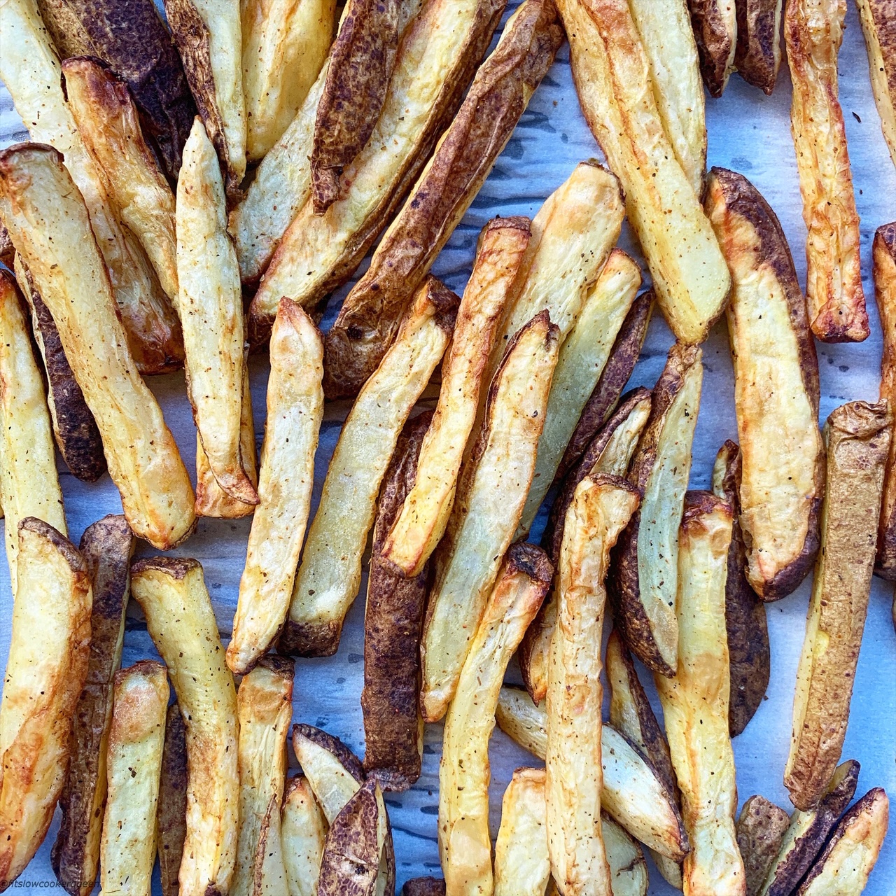Air fryer, homemade french fries are not only healthy but easy to make. Use this paleo and whole30 recipe for homemade, oil-free french fries or sweet potato fries.