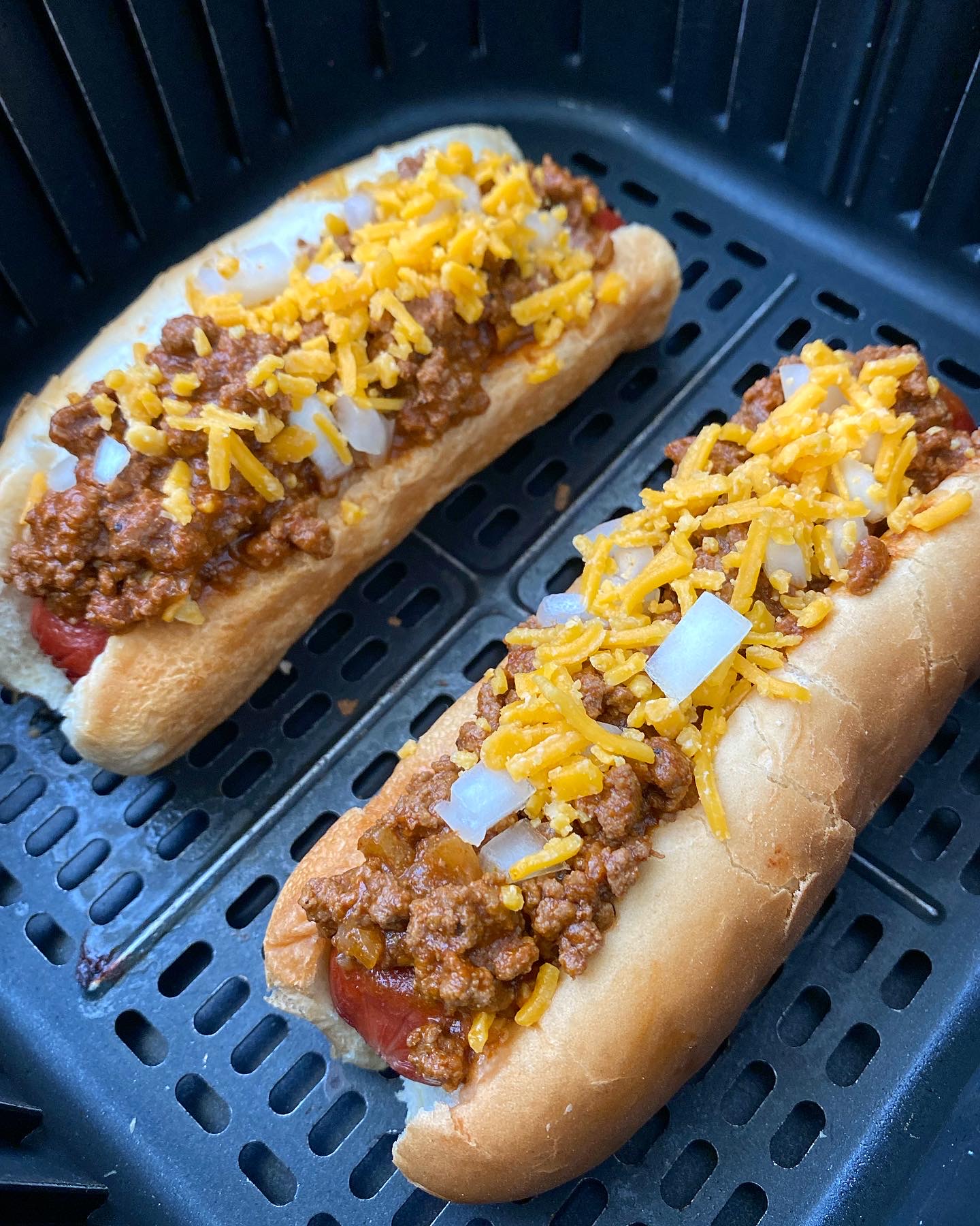 Air Fryer Chili Cheese Dog Fit Slow Cooker Queen